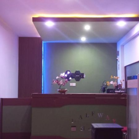 KAMI Homestay Banyuwangi  Eksteriør billede