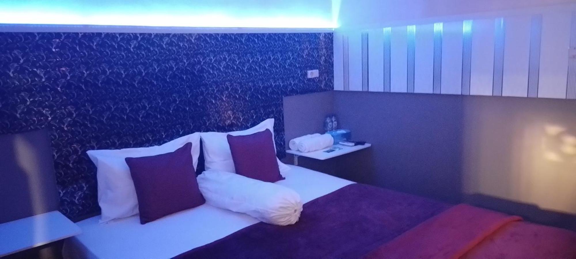 KAMI Homestay Banyuwangi  Eksteriør billede