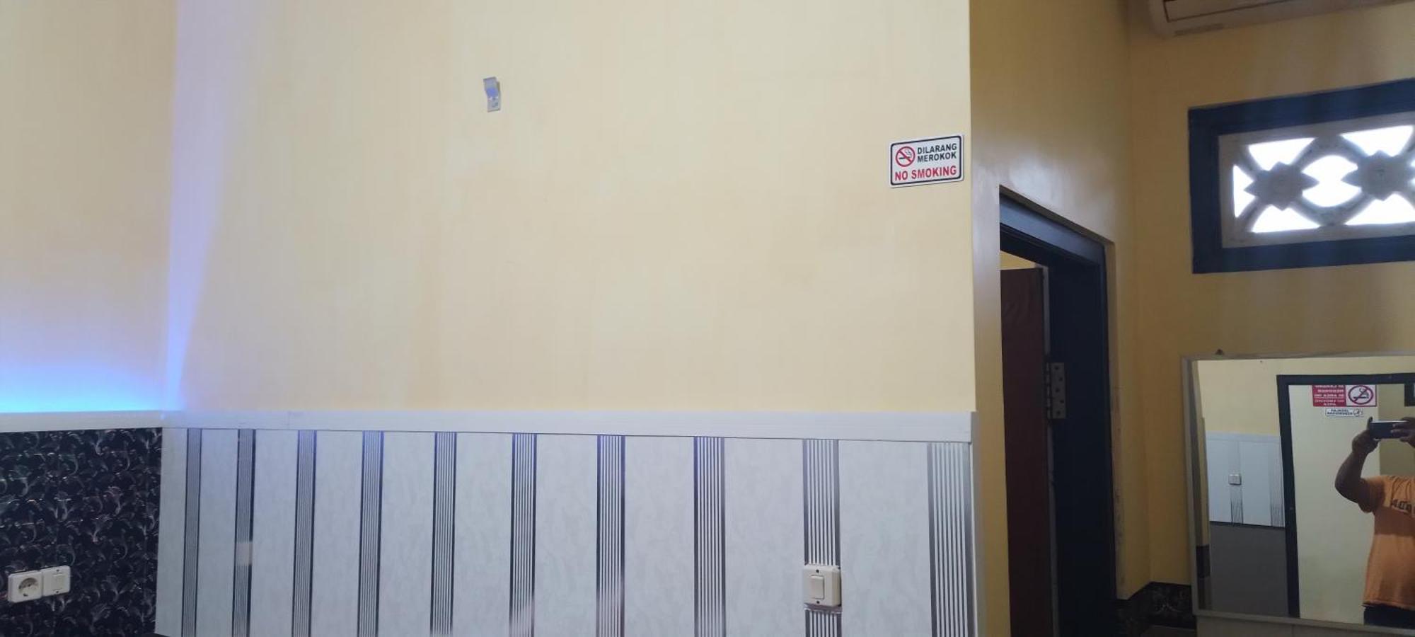 KAMI Homestay Banyuwangi  Eksteriør billede