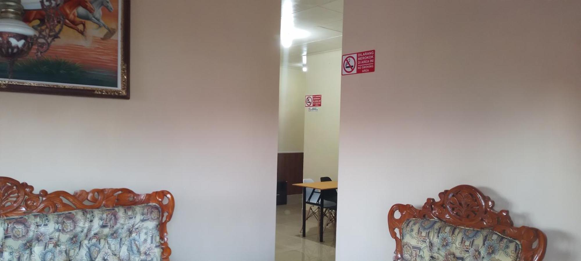 KAMI Homestay Banyuwangi  Eksteriør billede